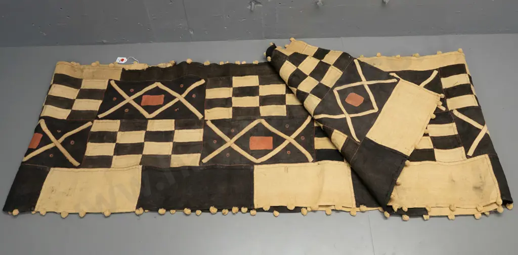 large piece of woven raffia cloth from the Kuba tribe, DR Congo - some wear & holes - 5m long W-630 Image 1++