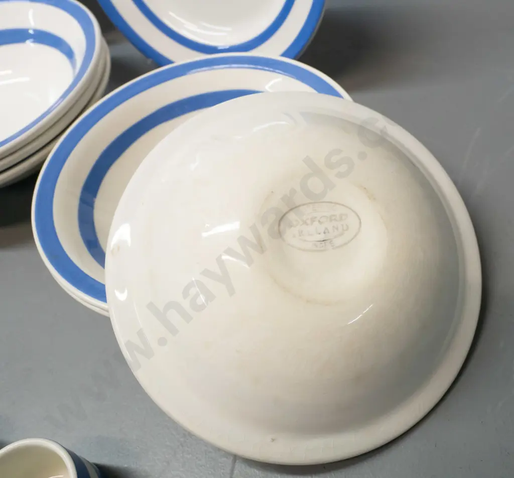 T&G Greene blue and white Cornish ware table ware, varying stamps - 4 dinner plates, 1 side, salt & pepper, 2 egg cups, Image 1++