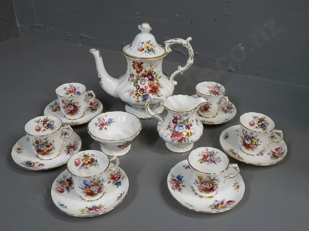 Hammersley floral and gilt coffee set with coffee pot, 6 cups & saucers, cream & sugar - large chip to finial on coffee Image 1++