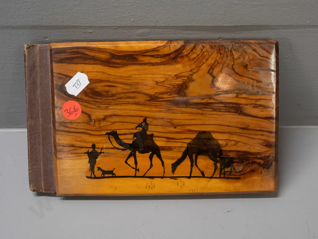 souvenir of Jerusalem book with olive wood covers, pressed flowers and views of the holy land H-115 W-185 Image 1++
