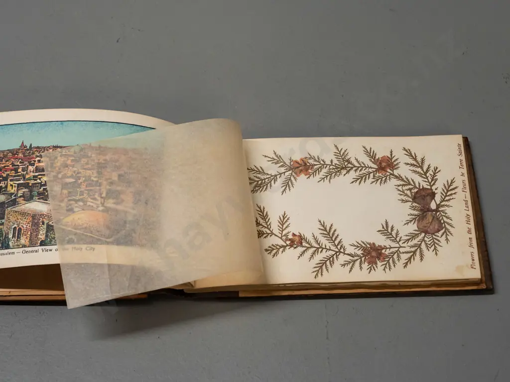 souvenir of Jerusalem book with olive wood covers, pressed flowers and views of the holy land H-115 W-185 Image 1++