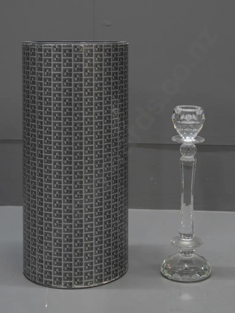 Swarovski crystal candle holder with fluted & waisted stem, in original box H-200 Image 1++