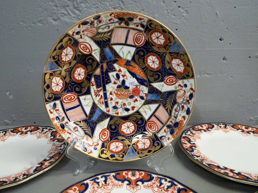 6 vintage imari style plates - 5 Royal Crown Derby and one with unknown continental mark D-215 Image 1++