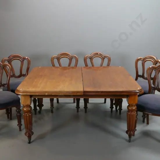 Victorian mahogany wind-out dining table with fluted legs, 2 leaves, 6 Victorian admiralty style dining chairs with