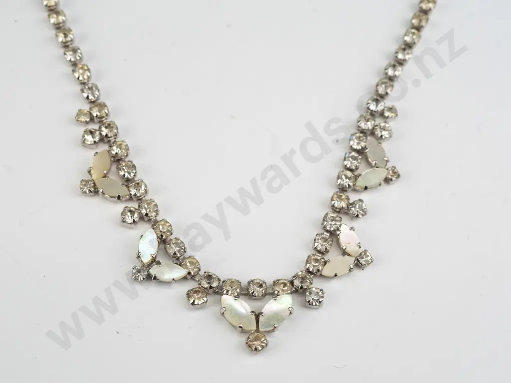crystal necklace Image 1++