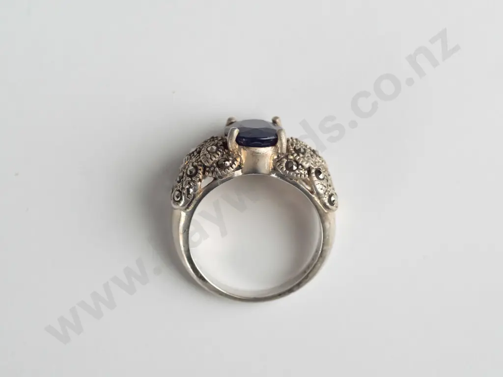 silver & marcasite ring stamped 925 - 6g size N Image 1++