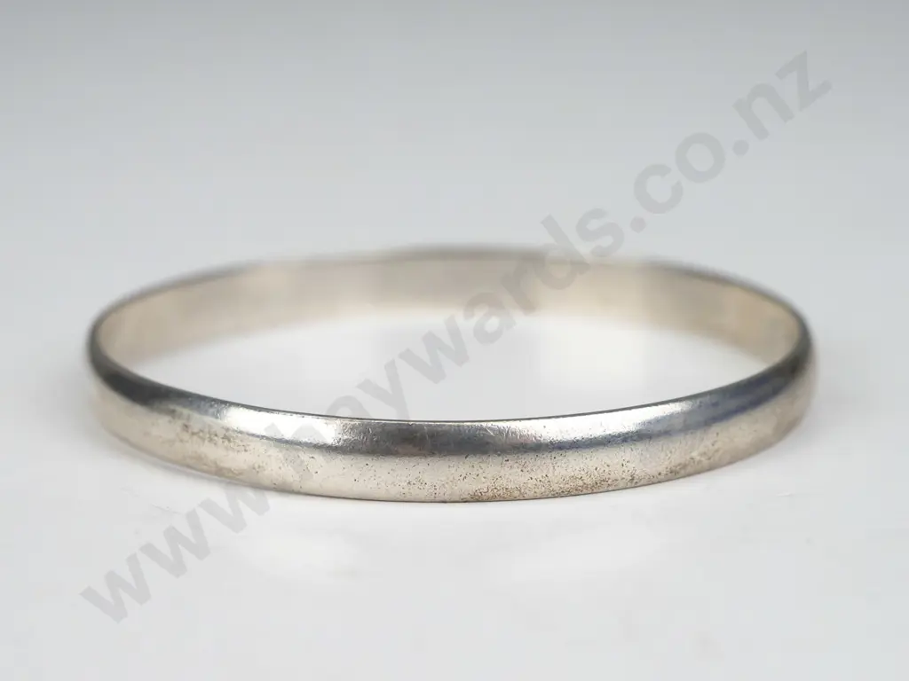 silver bangle stamped 925 engraved 11/05/02 'with love' (24gm) Image 1++