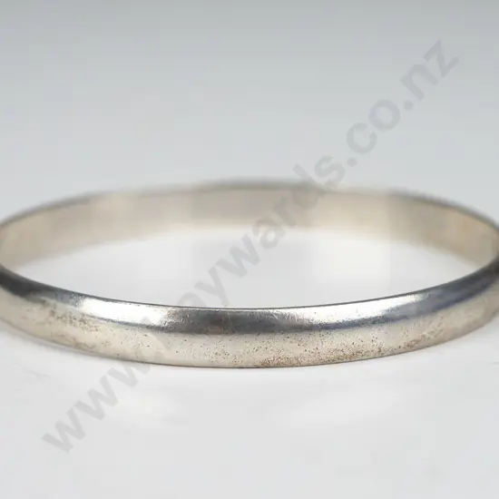 silver bangle stamped 925 engraved 11/05/02 'with love' (24gm)