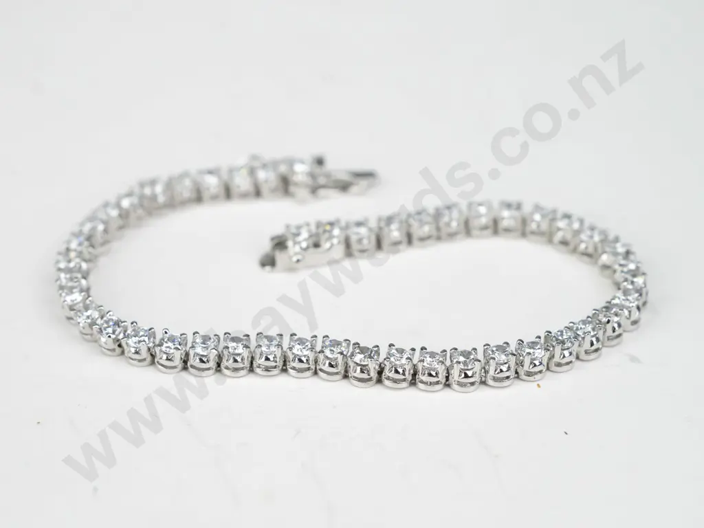 cz tennis bracelet no mark Image 1++