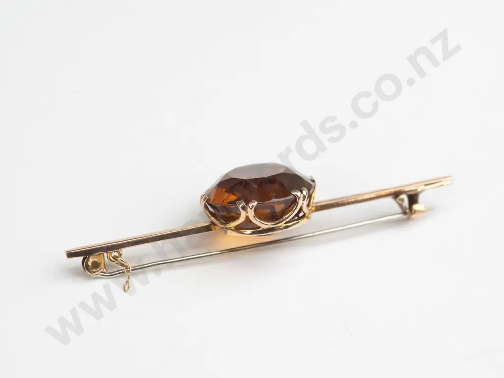 gold bar brooch (no stamp) with citrine Image 1++