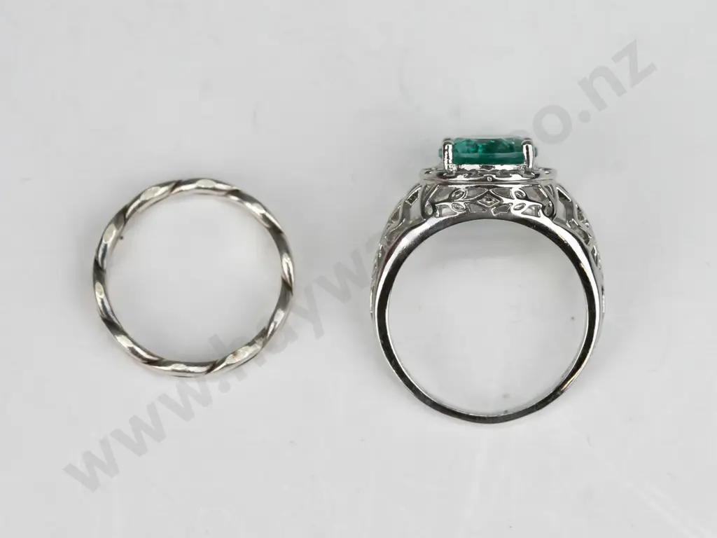 2 silver rings both stamped Image 1++