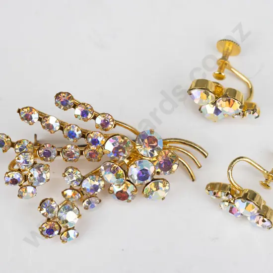 crystal brooch & earring set {screw on]