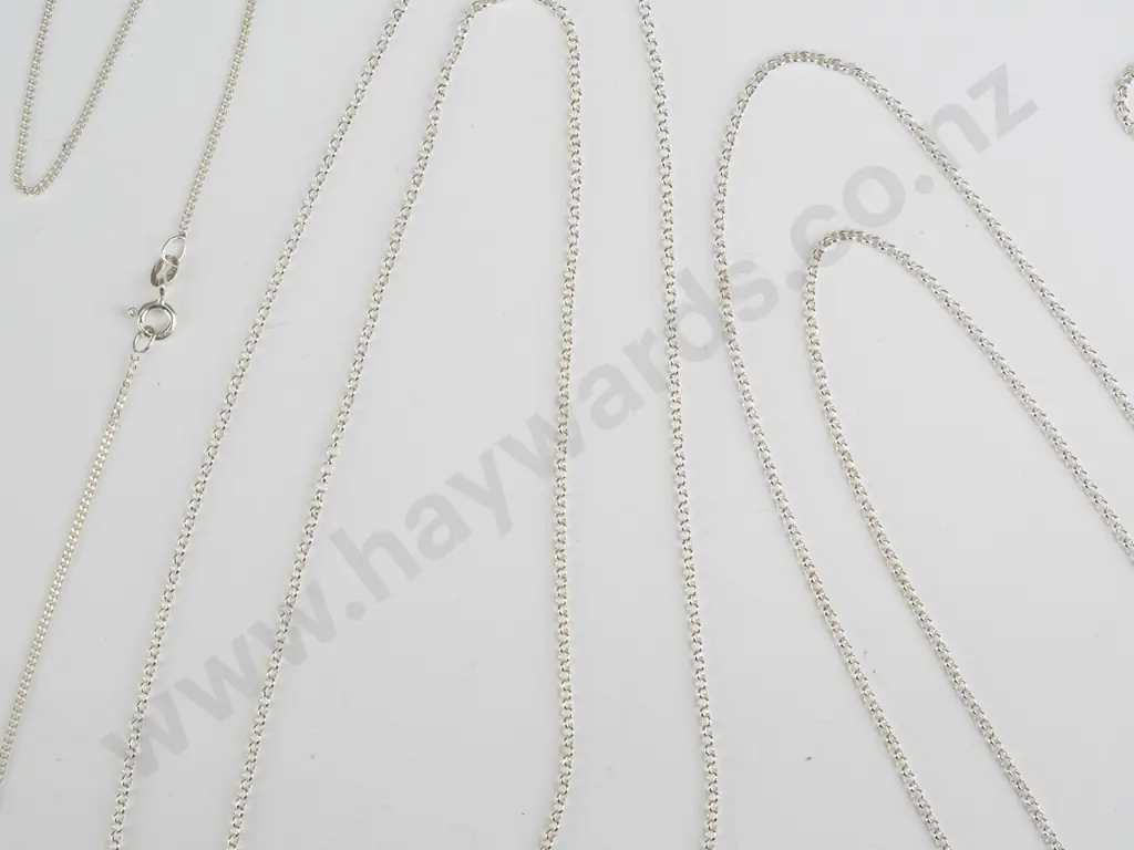 3 silver chains all stamped 925 (9.3gm) Image 1++