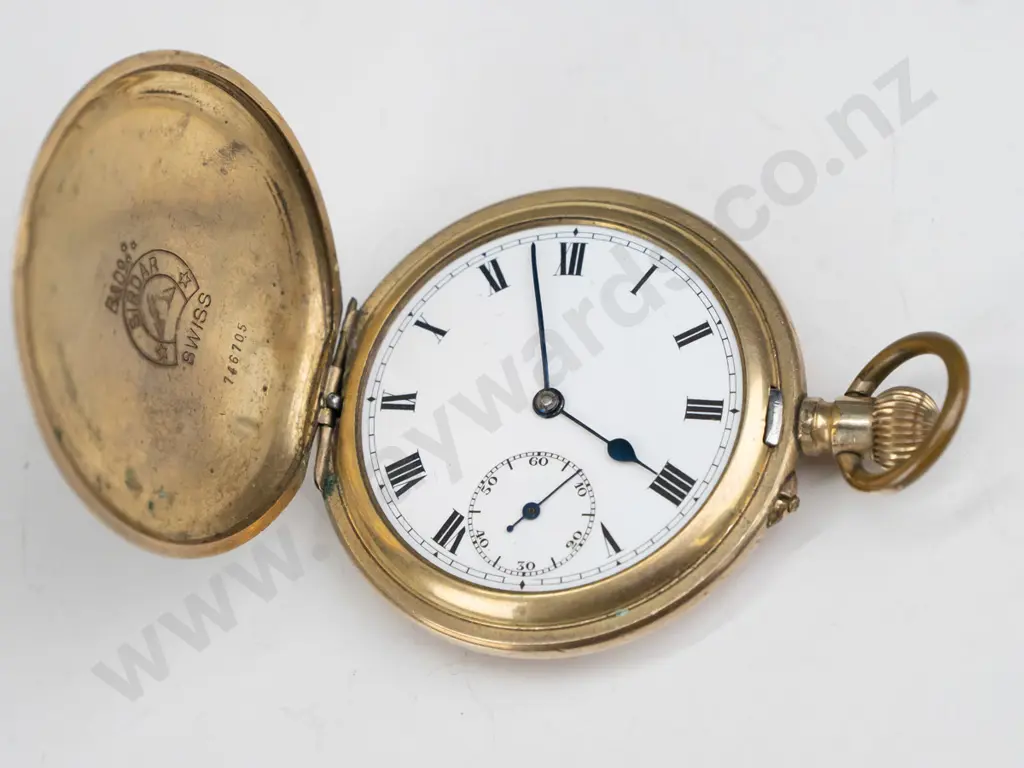 Swiss gold pocket watch 'Sirdar 15 jewels going - 10 year case Image 1++