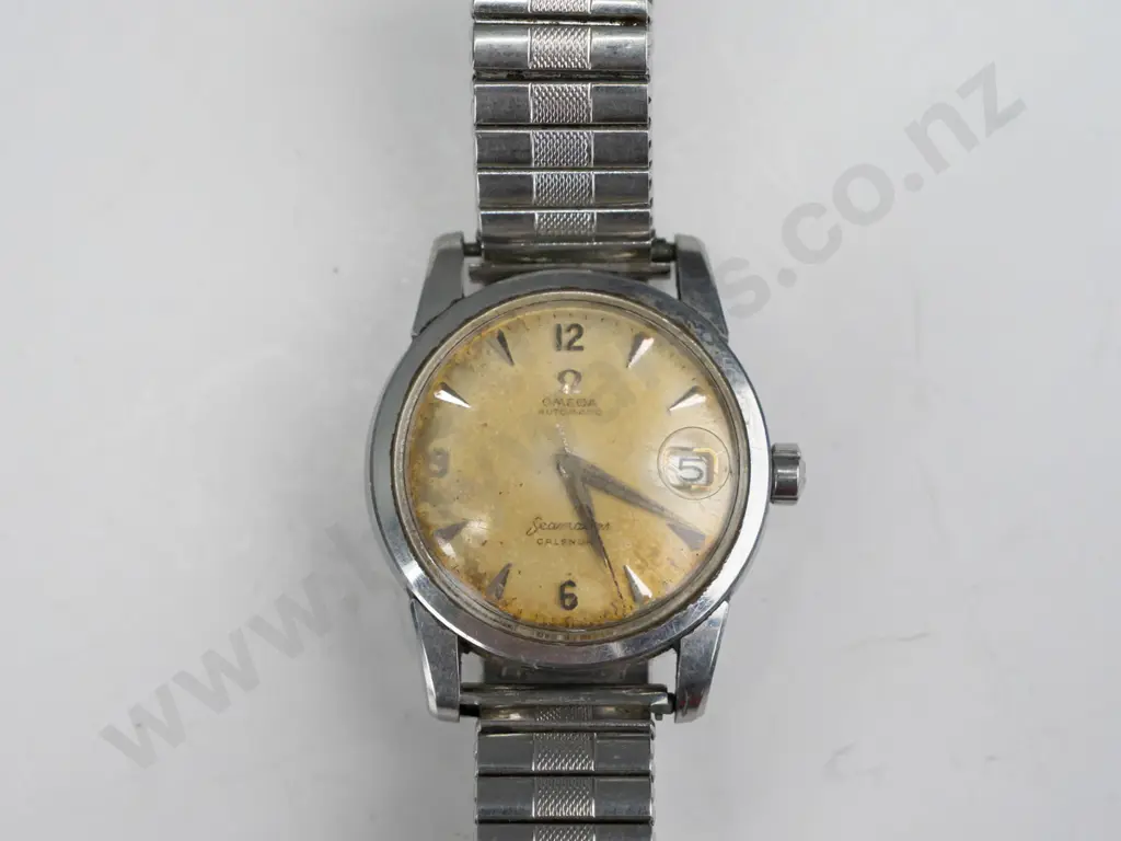 Omega automatic Seamaster watch - calendar - going Image 1++