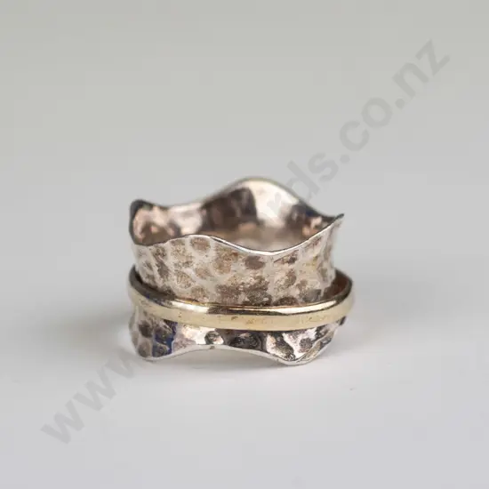 silver spin ring stamped 925 - 6g  size P