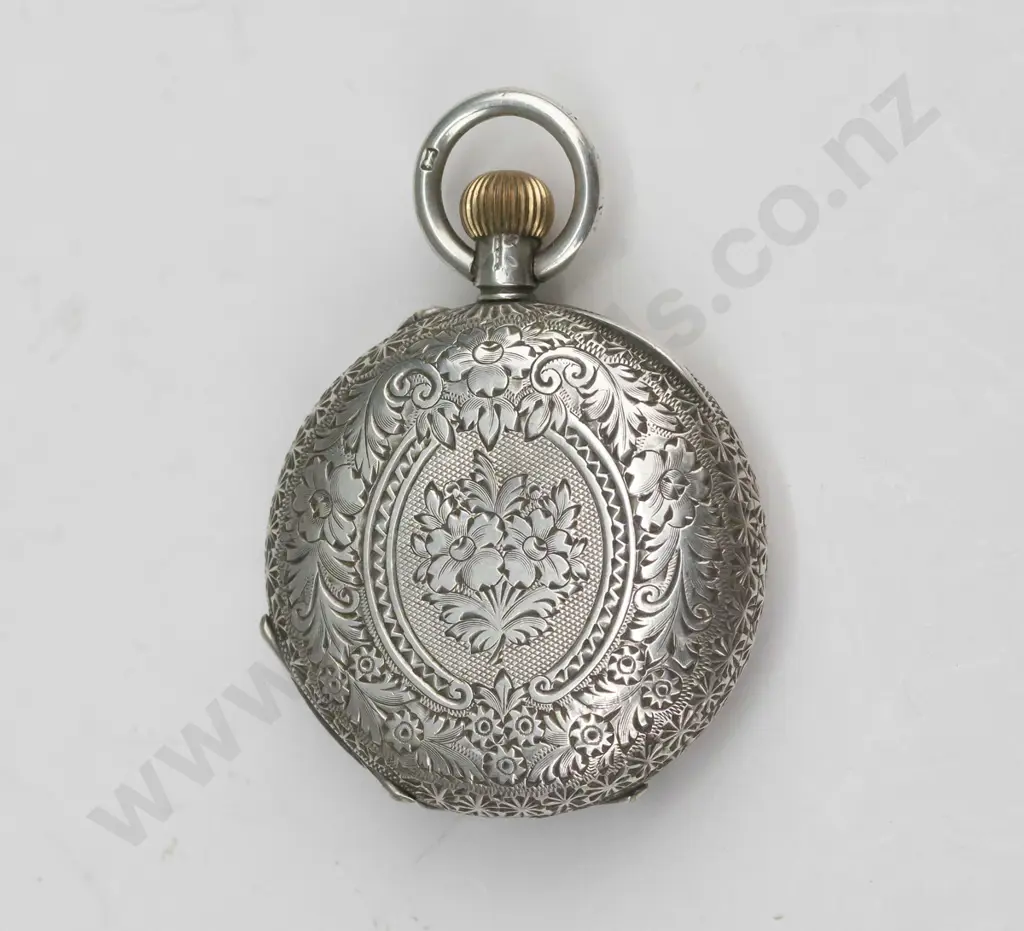 small silver engraved pocket watch stamped 925 Image 1++