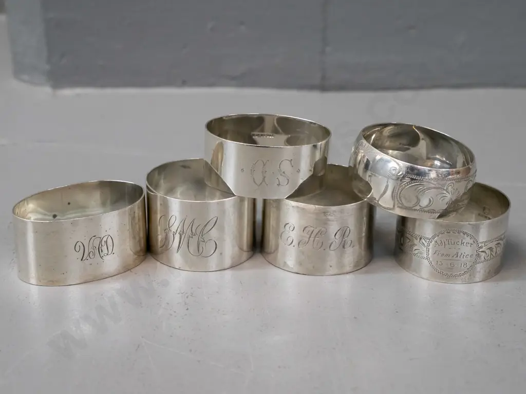 6 assorted vintage napkin rings - all stamped sterling silver, one with 1918 inscription (133gm) Image 1++