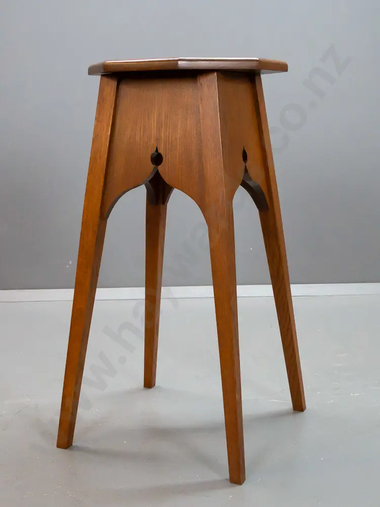 oak arts & crafts style plant stand with octagonal top, shaped cutout sides, splayed square tapered legs - minor Image 1++