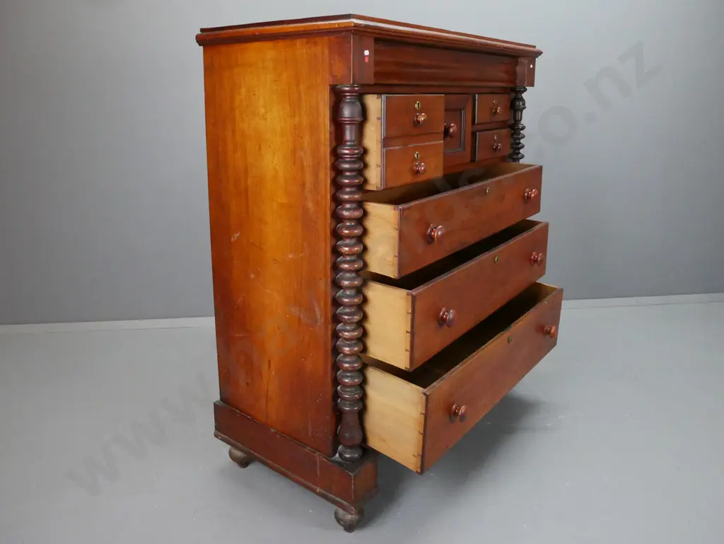 New Zealand colonial cedar with kauri drawer liners full size chest of drawers with turned knobs and bun feet, Image 1++