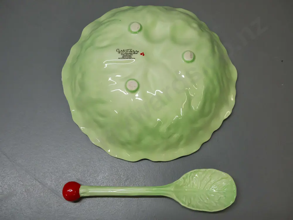Carlton Ware cabbage-themed salad serving bowl w/ red tomato accent & one serving spoon with tomato-shaped handle. H-70 Image 1++