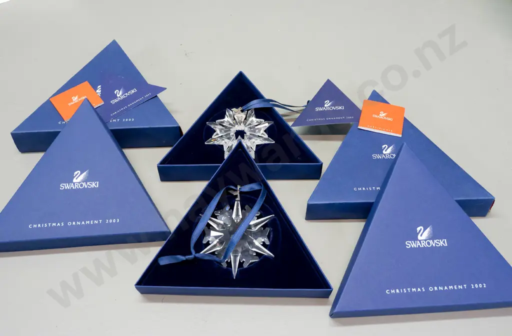 2 boxed Swarovski crystal Christmas snowflake ornaments in original boxes - 2002 and 2003 Image 1++