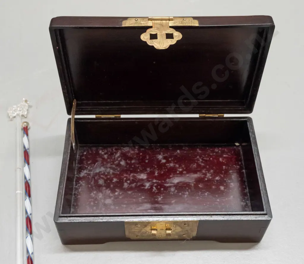 small lidded rosewood box with mother of pearl decorations, some twisted glass swizzle sticks, one with sheep, and cased Image 1++