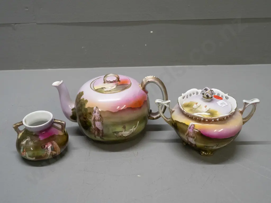 3 pieces of Bayreuth pottery - teapot, lidded sugar bowl and small handled vase marked Bayreuth, teapot has chip on Image 1++