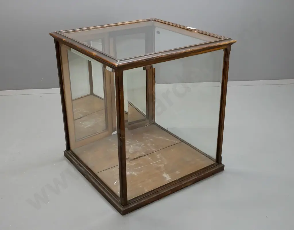 large mixed New Zealand timbers display case with 2 mirrored doors, bevelled glass sides and framed glass top - join in Image 1++