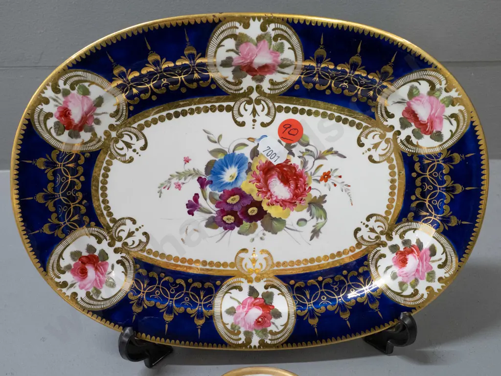 vintage Chamberlain's Worcester oval floral dish and a scalloped edge imari pattern dish with continental mark - some Image 1++