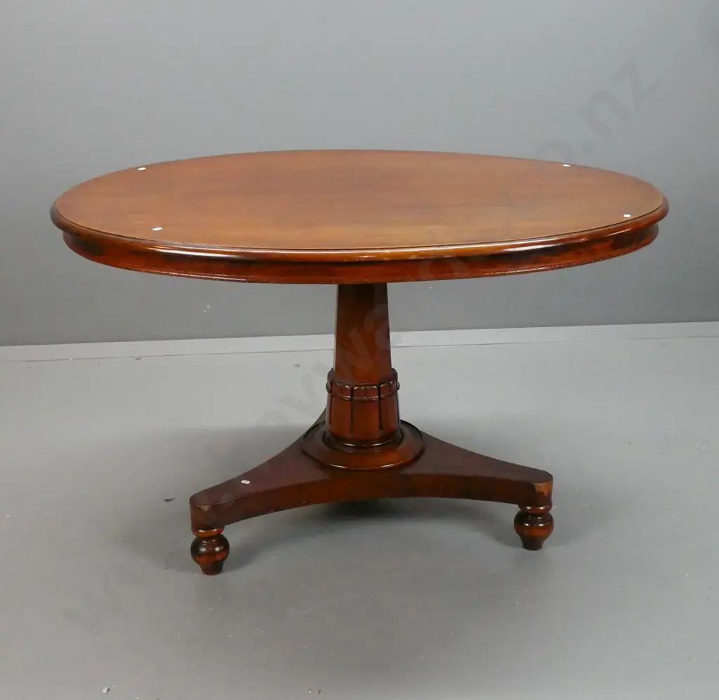 restored mahogany oval-topped breakfast table with Victorian base, replacement fixed top, with 3-point platform base, Image 1++