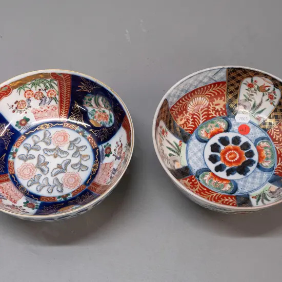 2 Imari pattern footed bowls, one slightly taller H-70 D-180