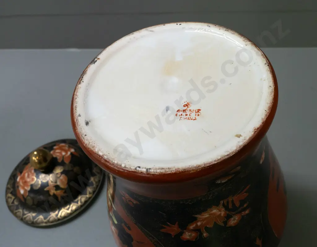 large Chinese red, black and gilt floral motif lidded temple jar H-440 D-220 at widest Image 1++