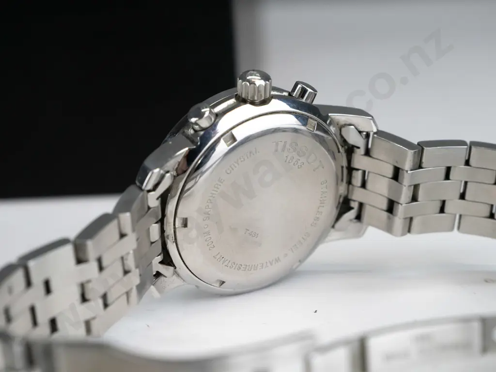 gents Swiss Tissot chronograph Tachymetre 200m case - going - in collector's display box Image 1++
