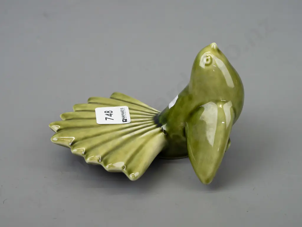 Steiner Ceramics NZ fantail figurine w/ moss green glaze H-95 W-110 Image 1++