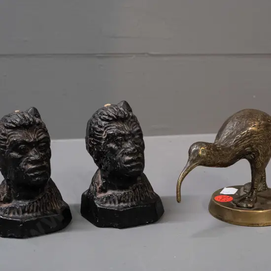 2 retro Maori chief wax candles and a brass kiwi figure H-80 L-110 - kiwi's beak is curved