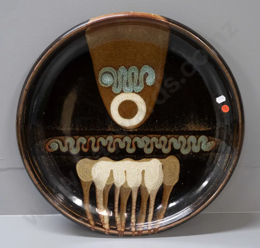 Brian Gartside studio pottery large wall charger with fabric hanging disc D-410 Image 1++