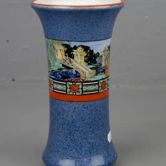 Vintage Royal Staffordshire hand-painted Oriental-themed vase H-200 [some scratches to glaze]