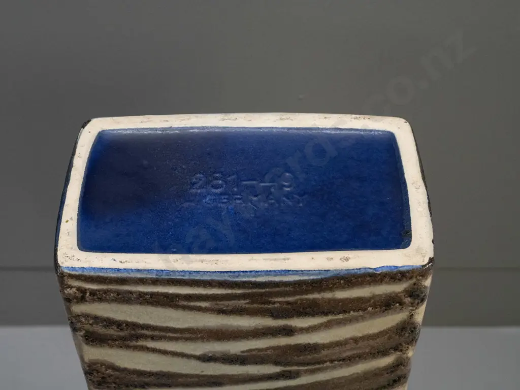 German pottery large slab-sided vase with Scheurich label H-490 W-190 Image 1++