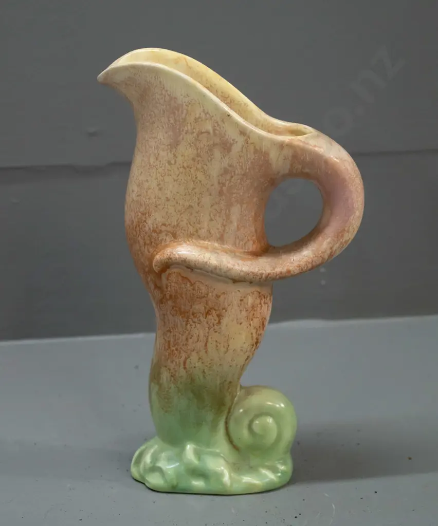 unusual deco Sylvac lily shape handled jug / vase H-200 W-120 Image 1++