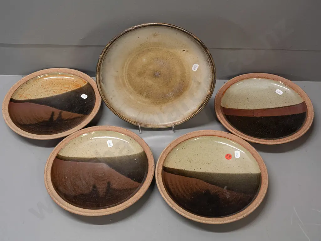 5 New Zealand studio pottery plates - 4 are unmarked Tenmoku glaze, one with unknown (LC?) maker's mark D-250 Image 1++