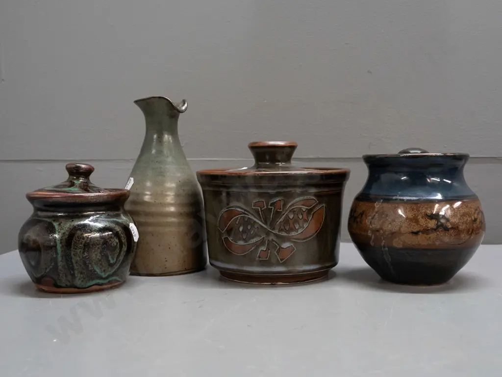 4 pieces of New Zealand studio pottery - 3 lidded containers, one with spoon cutout, and an oil bottle H-170, Image 1++
