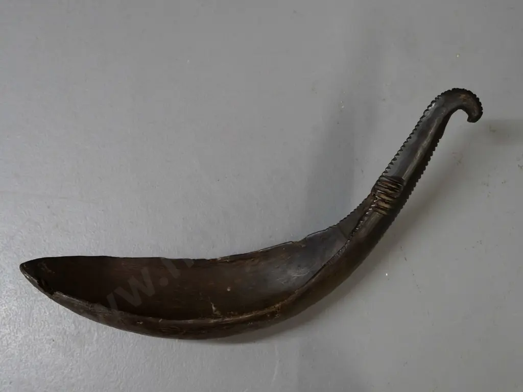 4 African spoons - 3 carved wood from Somalia, one made from horn, unknown origin , longest is L-250 Image 1++