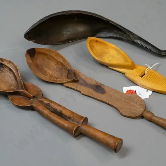 4 African spoons - 3 carved wood from Somalia, one made from horn, unknown origin , longest is L-250
