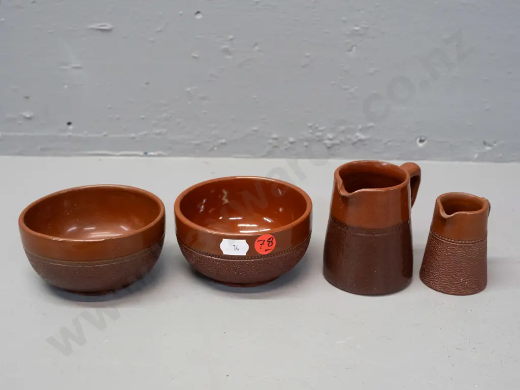 4 pieces Lovatt's Langley Ware marked "Leadless Glaze"  - 2 jugs and 2 bowls, one bowl with hairline crack to top rim, Image 1++