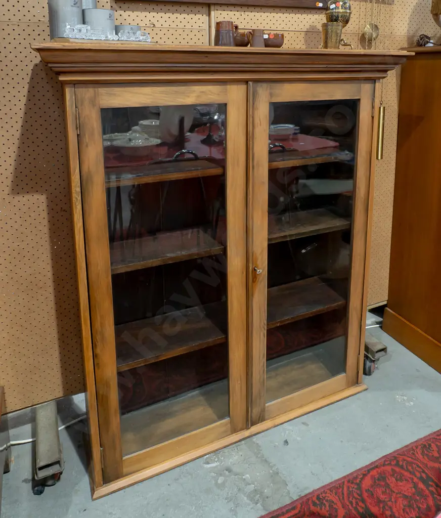 colonial rimu display cabinet / bookcase with 2 glazed doors, working lock and key, 3 adjustable shelves - repair to Image 1++