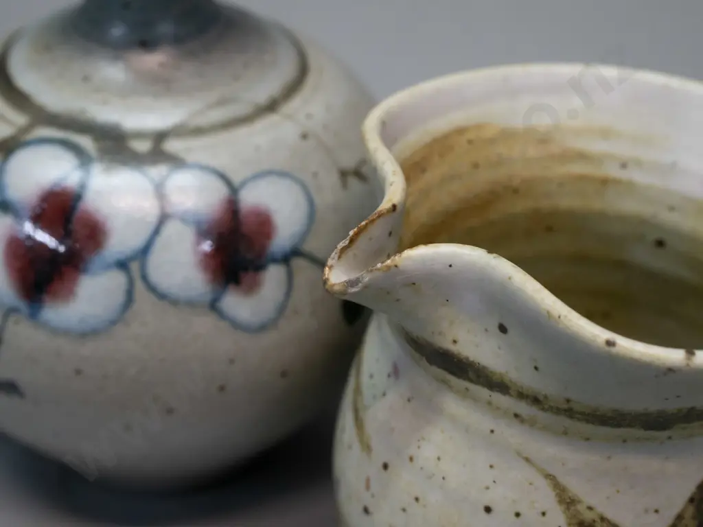 3 small pieces Neil Grant NZ studio pottery - 2 squat vases and a jug with chip to spout and glaze flaw to Image 1++