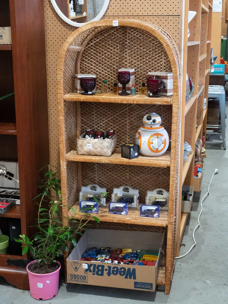 bamboo and cane shelves H-350 W-590 D-280 Image 1++