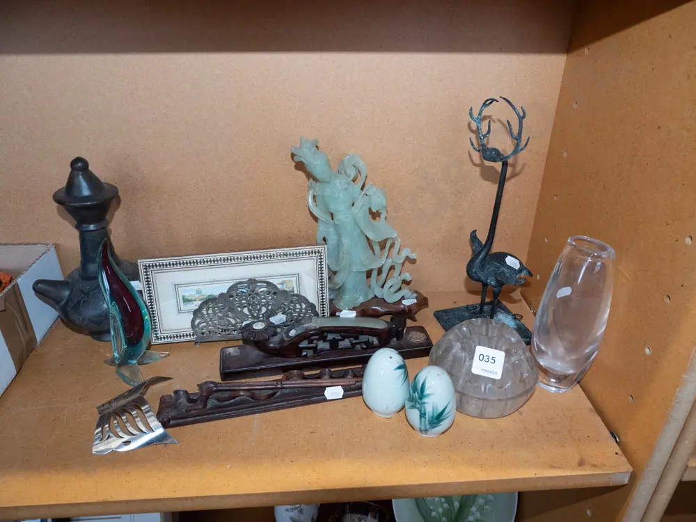 shelf of figurines, small print, letter rack, incense burner, vase, etc. Image 1++