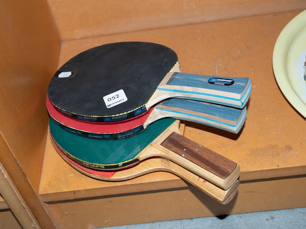 4 table tennis paddles Image 1++